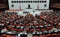 Ərdoğan AKP-nin 200 deputatını dəyişdi