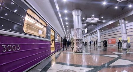 Bakı metrosunda təhlükəli anlar - Maşinist sərnişinlərin həyatını təhlükəyə atdı – VİDEO