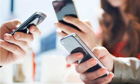 Azərbaycanda mobil cihazların qeydiyyatı üçün YENİ RÜSUMLAR müəyyən edildi