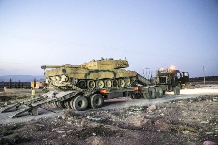 Ordu hərəkətə keçdi: tank və toplar sərhədə göndərildi – FOTOLAR