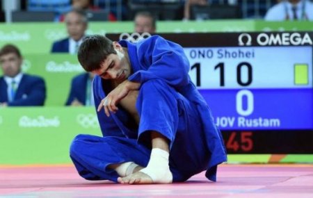 Olimpiya mükafatçımız Azərbaycan çempionatında medalsız qaldı