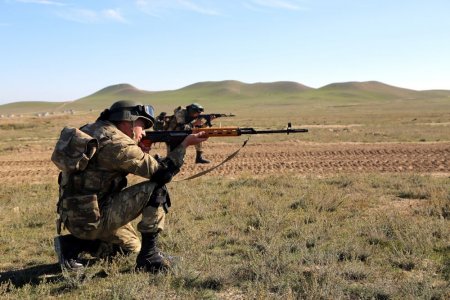 Ermənistan silahlı qüvvələrinin bölmələri atəşkəsi pozmaqda davam edir