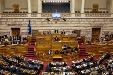 Yunanıstan parlamenti Şimali Makedoniya Respublikasının NATO-ya daxil olmasını təsdiq edib