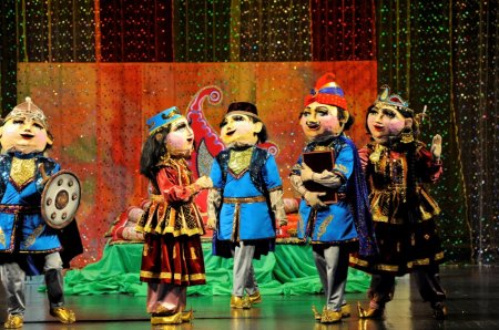 Milli Dram Teatrı Novruz günlərində “Sehrli sandıq” şənliyini təqdim edəcək