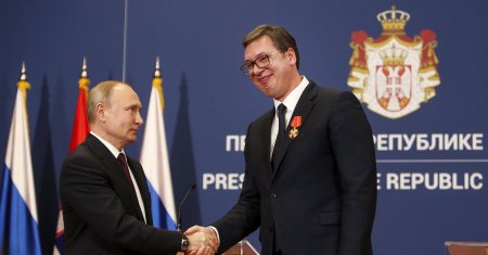 Görün Putin Serbiya prezidentinə nə hədiyyə etdi?