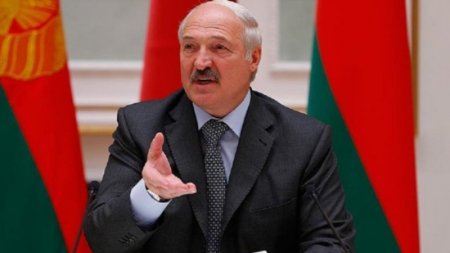 "Rusiya neft tədarükünə imkan vermir"- Lukaşenko