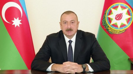 Prezident İlham Əliyev xalqa müraciət edir - CANLI  