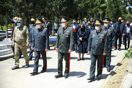 General-polkovnik Tofiq Ağahüseynov dəfn edildi - Fotolar