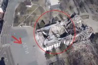 Mariupolda bombalanan, 300 insanın öldüyü dram teatrına səmadan baxış