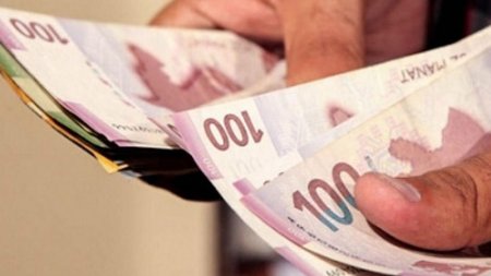 İcra başçısının 1 milyon manatlıq tender “qazanan” qohumu DOST-dan maaş alırmış - SƏNƏD
