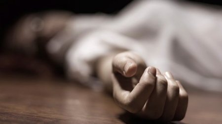 Bakıda 31 yaşlı qadın bacısının evində ölü tapılıb