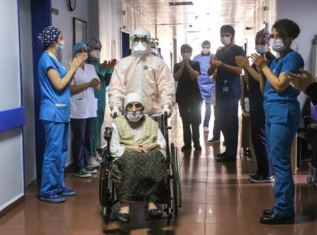 107 yaşlı qadın koronavirusdan sağaldı: Arxasınca kötücəsi gəldi - FOTO
