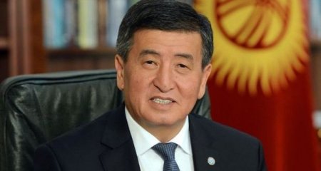 Qırğızıstan hökuməti buraxıldı