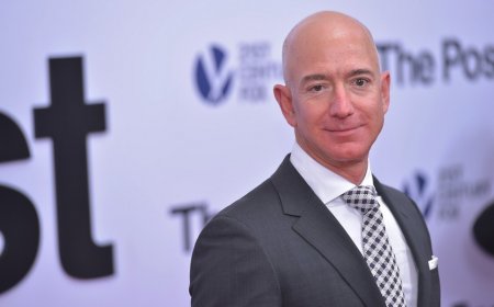 Bezos "Amazon"un səhmlərini 10,2 milyard dollara satdı  