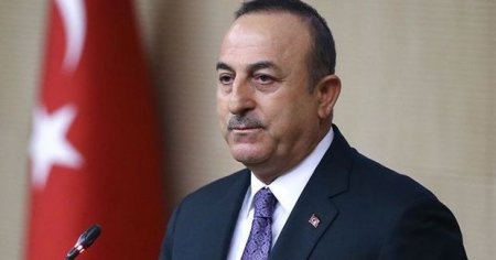 Çavuşoğlu: “Fransa sülhü baltalayır, belə ölkələr həmsədrlikdən çıxarılmalıdır”  