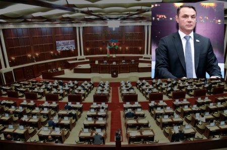 Polisi döyən deputata görə Milli Məclisin sessiyası ÇAĞIRILIR