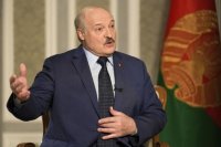 Lukaşenko: “Nüvə silahından istifadə həm də ona görə olmaz ki, bu bizi də uçura bilər”